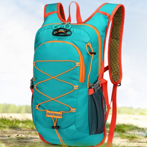 Mochila HydroPro: Mantenha-se Hidratado com Conforto e Estilo - Image 10